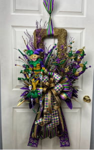 How To Make This Mardi Gras Wreath